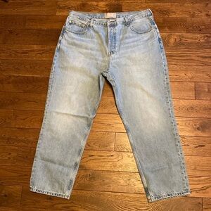 Everlane 90s Cheeky Jeans in Vintage Sunbleached Blue